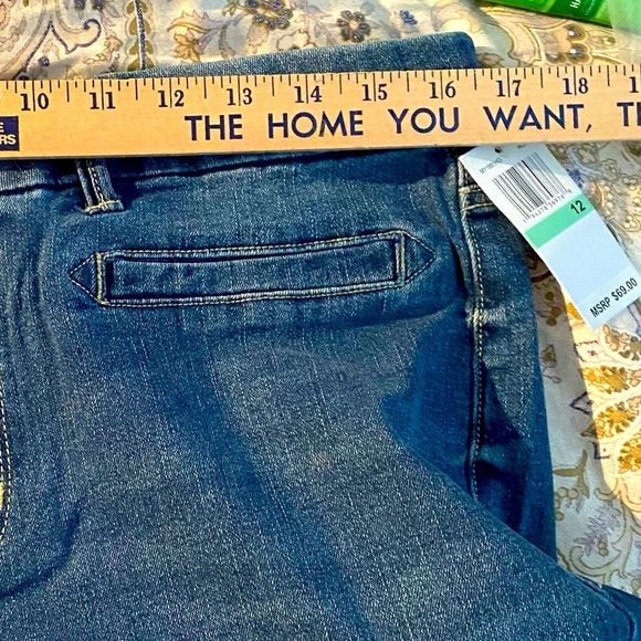 Women’s Size 14 Seven7 High Rise Wide Leg Cropped Jeans - Gauchos - Picture 9 of 9